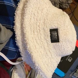 UGG Sherpa Bucket Hat White